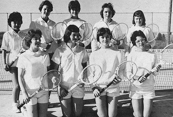 Girls Tennis